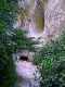 De belles grottes aux début des gorges (c) Christophe ANTOINE
350*466 pixels (44205 octets)(i400)