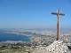  Croix au sommet de Marseilleveyre. Tous le site de Marseille devant vous.
500*375 pixels (21951 octets)(i750)